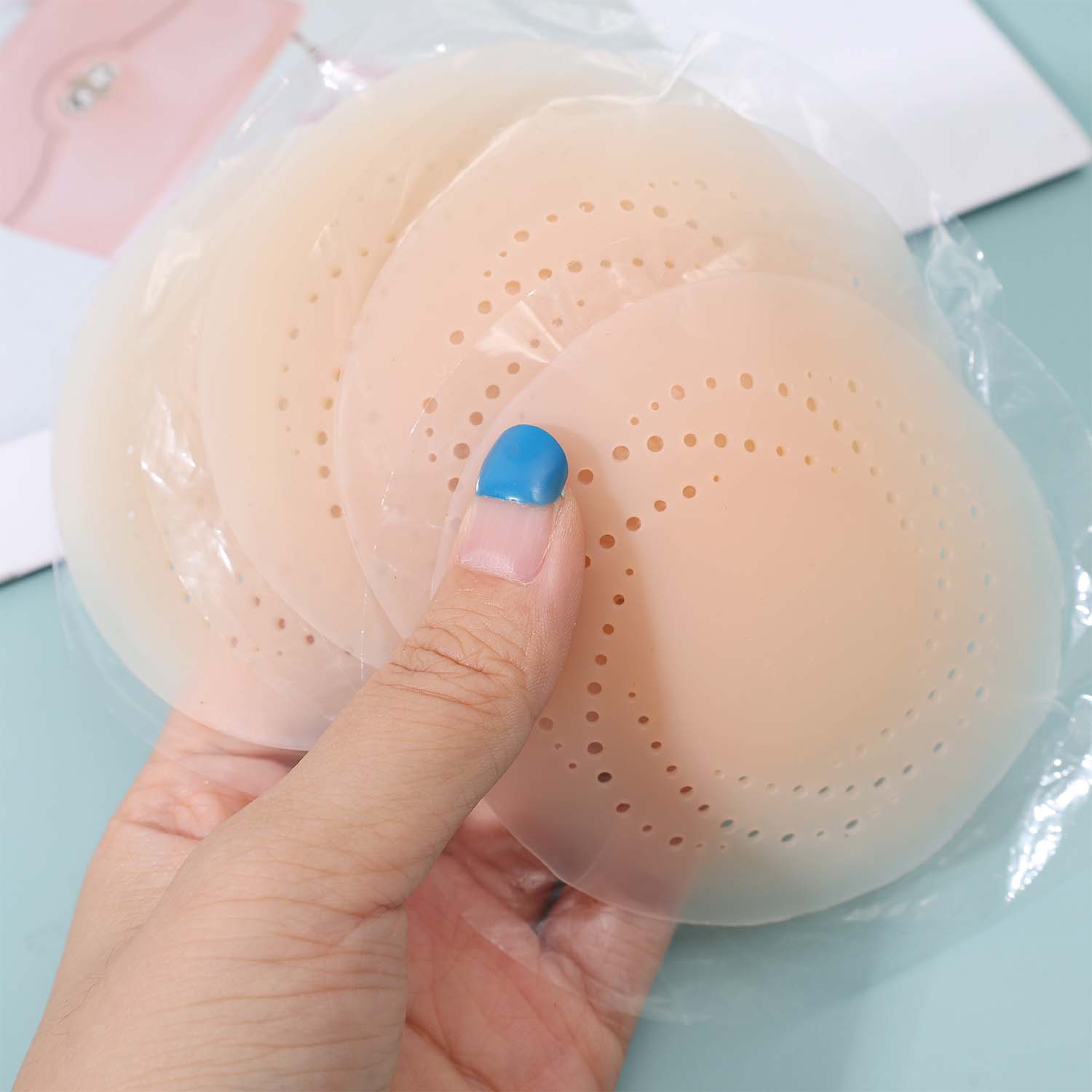 2-10 SZTUK Niewidoczne Samoprz – Silicone Bra Adhesive recenzja i cena