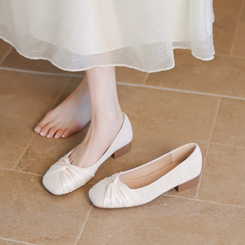 Eleganckie damskie baleriny sa – Slip Dress Satin recenzja i cena