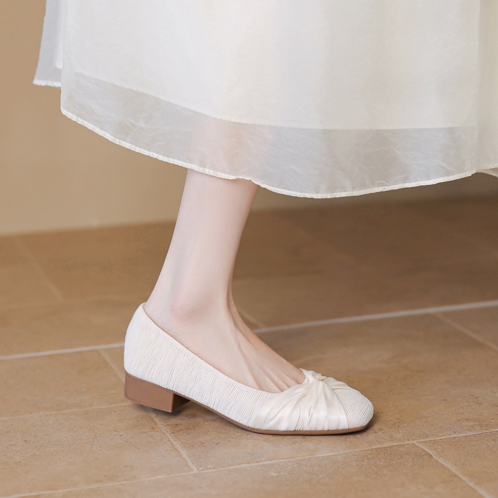 Eleganckie damskie baleriny sa – Slip Dress Satin recenzja i cena