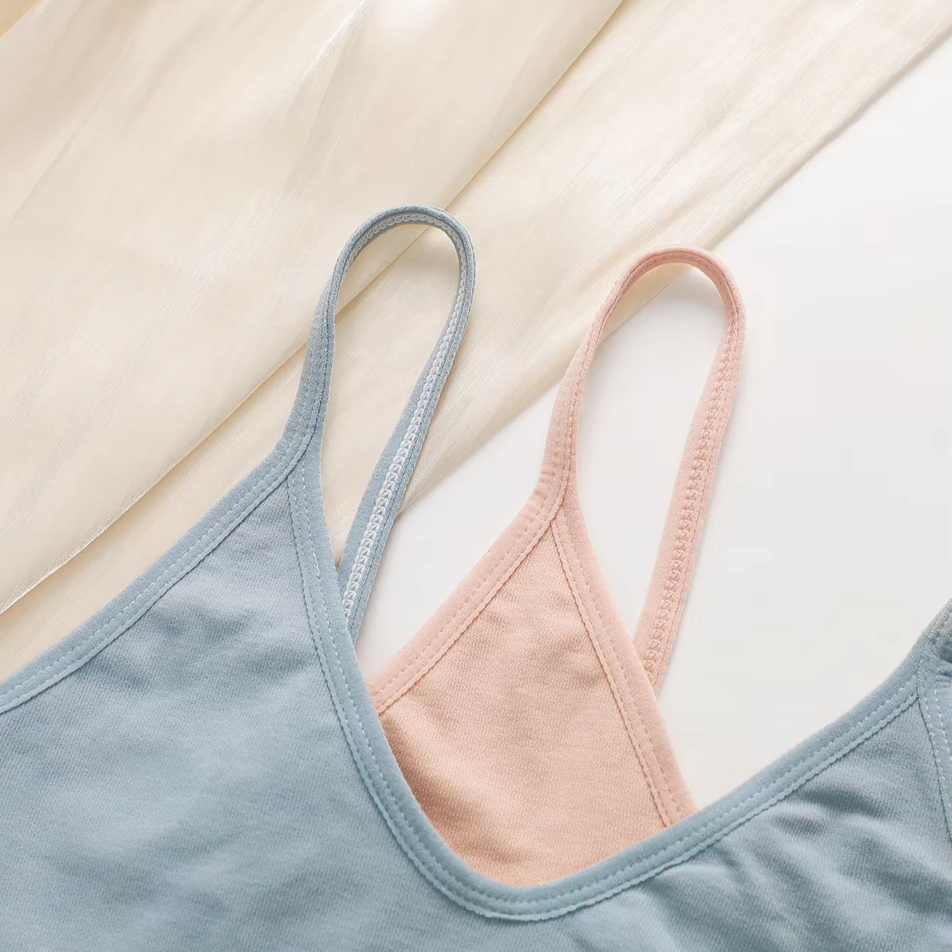 Damski bezszwowy biustonosz be – Bralette Wireless Soft recenzja i cena